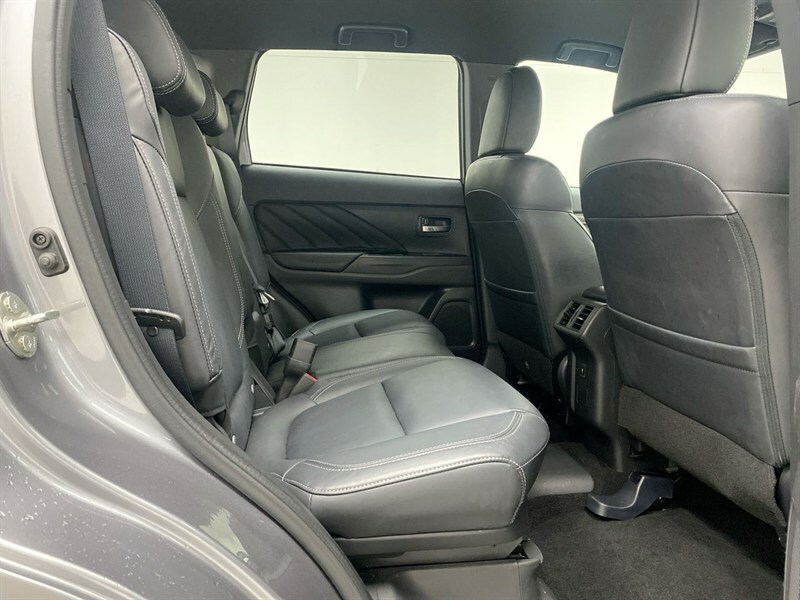 Mitsubishi Outlander 2021 21 Phev  #55