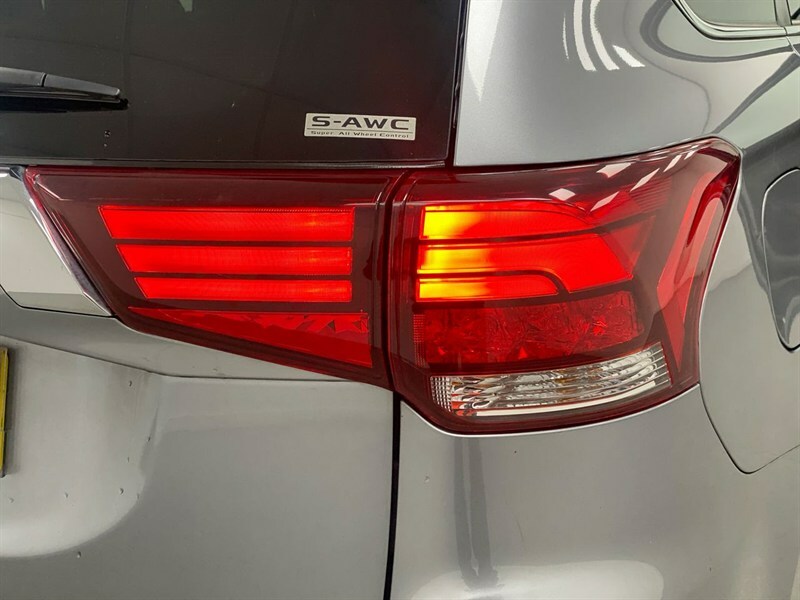 Mitsubishi Outlander 2021 21 Phev  #22