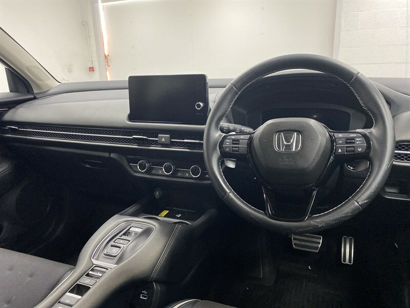 Honda Zr-V Elegance White #33