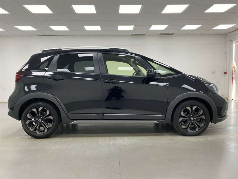Honda Jazz 1.5 I-mmd Hybrid Crosstar Advance Ecvt Black #5