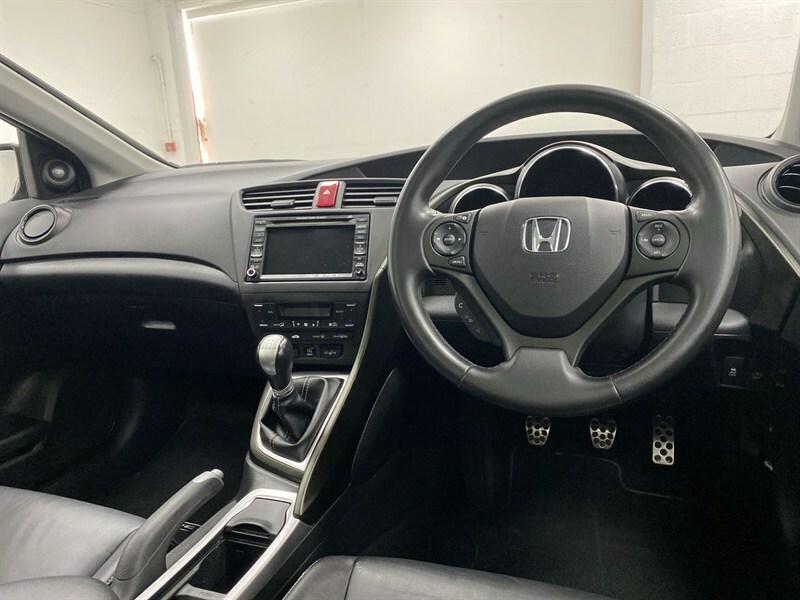Honda Civic 1.8 I-vtec Se Plus  #33