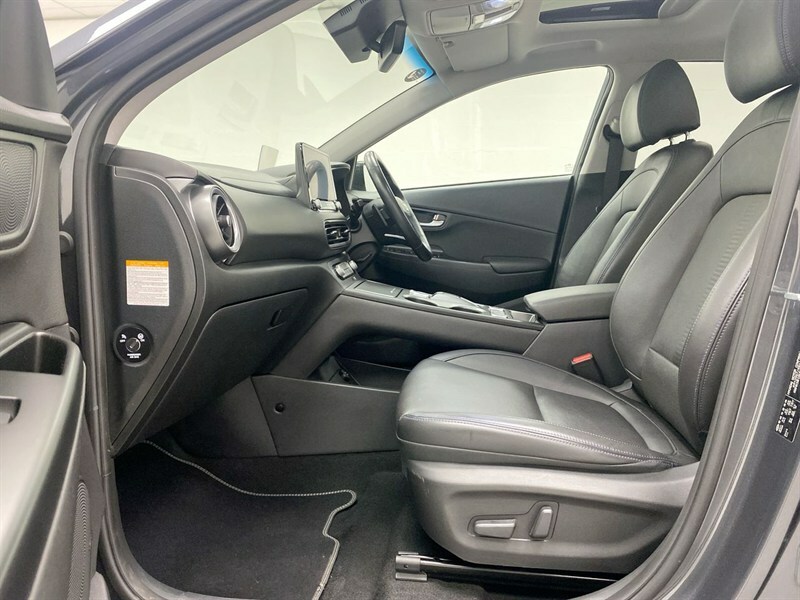Hyundai Kona Hatchback Red #54