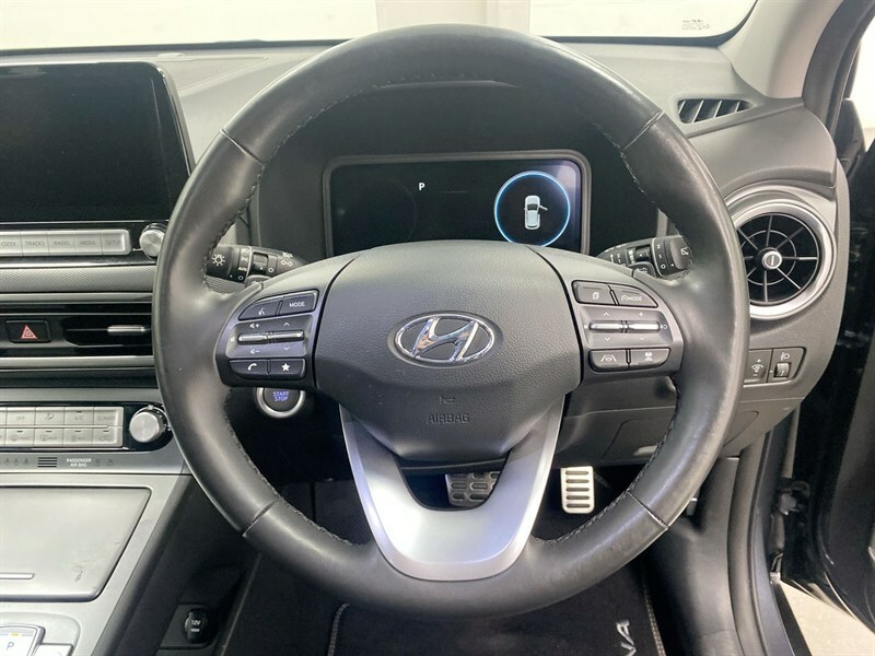 Hyundai Kona Hatchback Red #44
