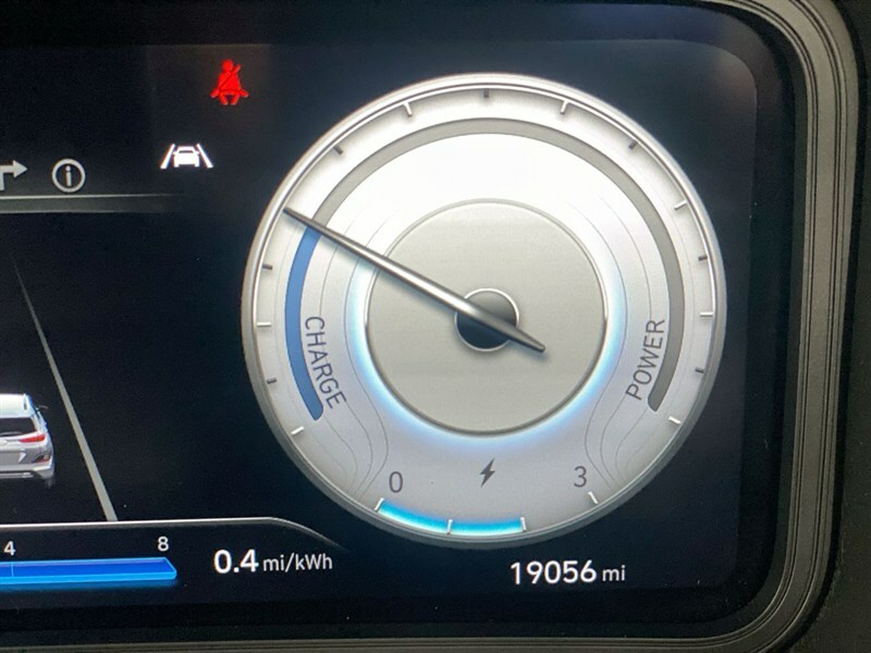 Hyundai Kona Hatchback Red #11