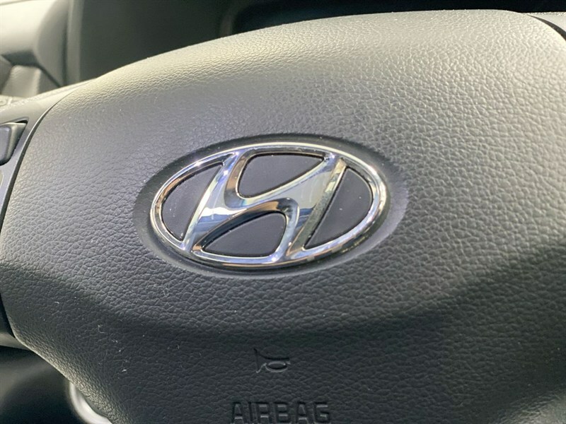 Hyundai Kona Hatchback Red #43