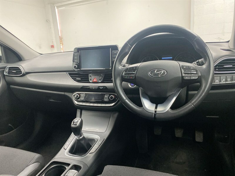 Hyundai I30 Black #32