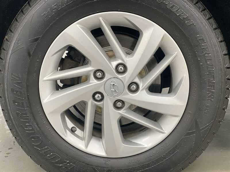 Hyundai Tucson Silver #17