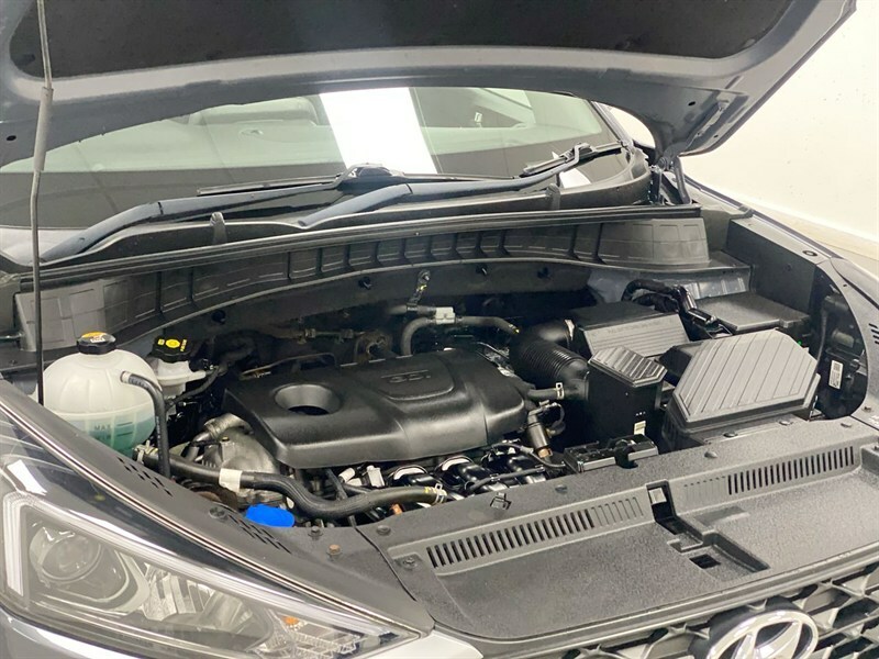 Hyundai Tucson Silver #31