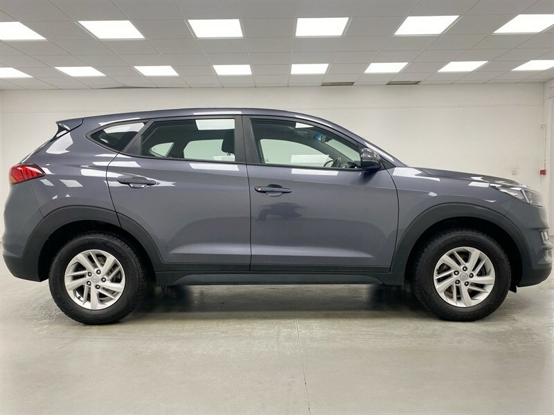 Hyundai Tucson 1.6 Gdi S Connect 2Wd Grey #5