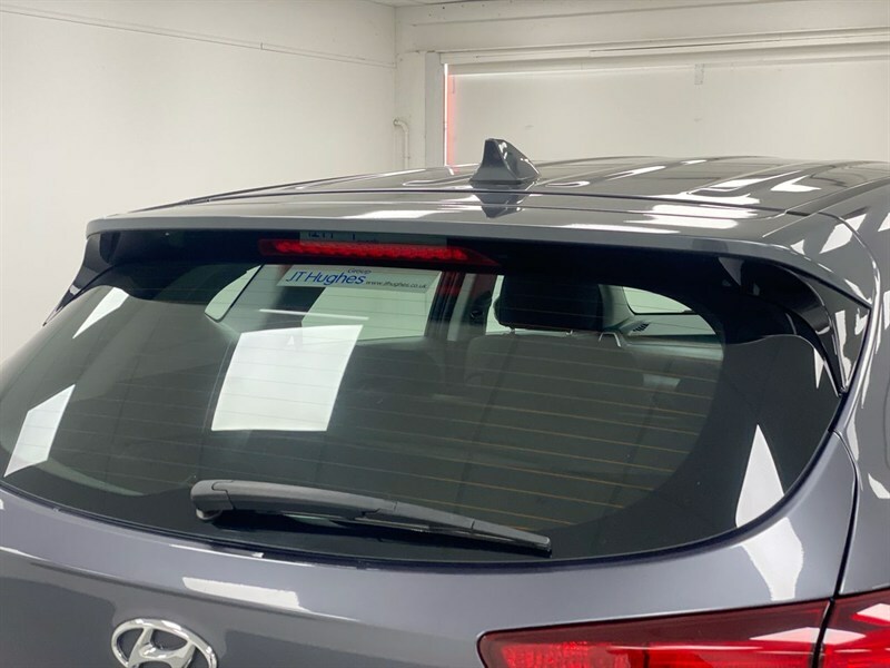 Hyundai Tucson Silver #25