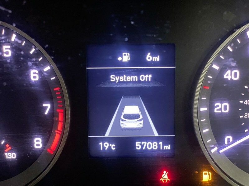 Hyundai Tucson Silver #11