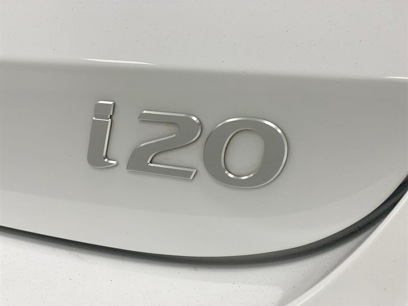 Hyundai I20 Advance White #29