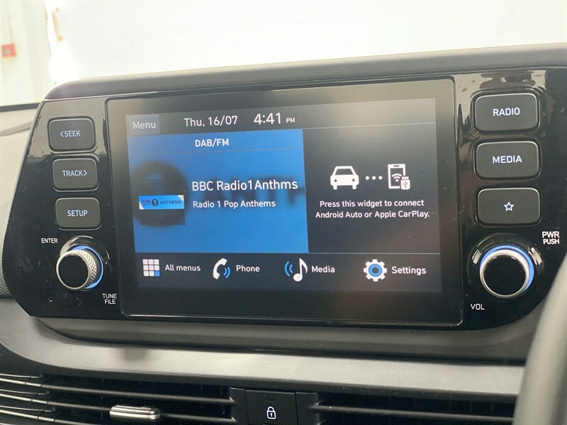 Hyundai I20 Advance White #47