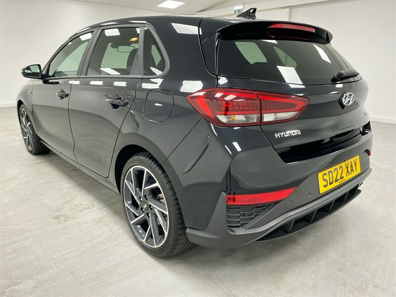 Hyundai I30 1.5T Gdi N Line Dct Black #3