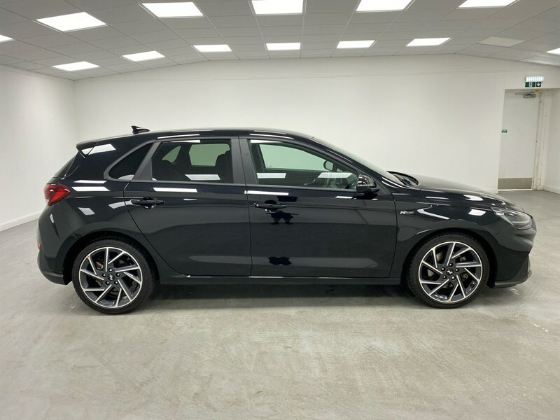 Hyundai I30 1.5T Gdi N Line Dct Black #5