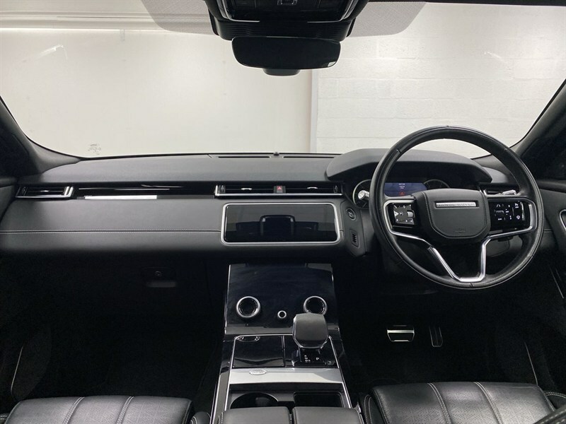 Land Rover Range Rover Velar 2.0 D200 R-dynamic Hse Grey #4