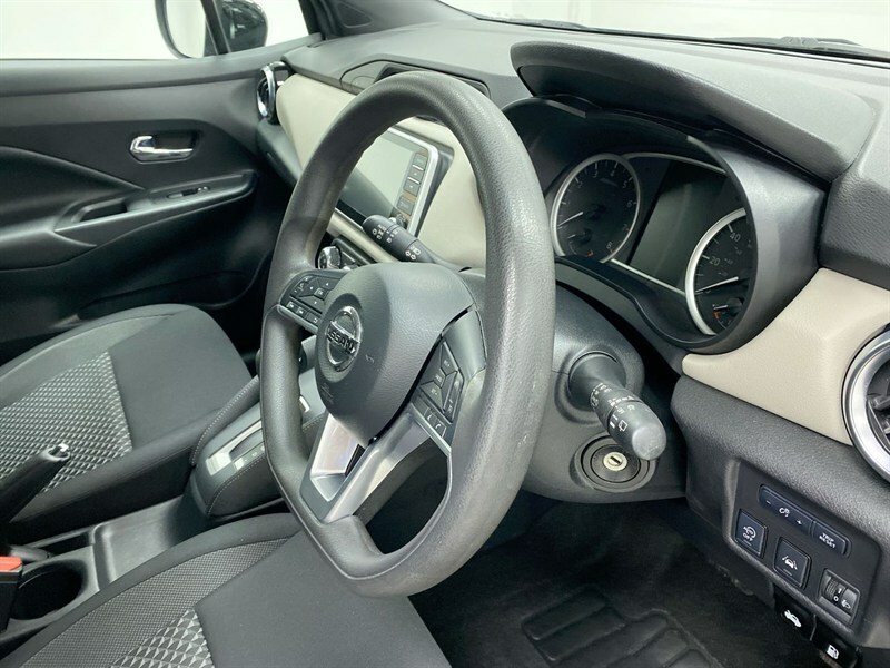 Nissan Micra Dig-t Acenta Silver #42