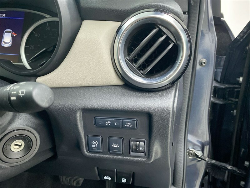Nissan Micra Dig-t Acenta Silver #35