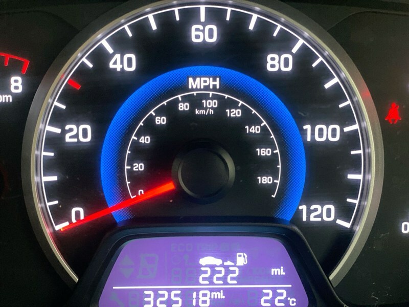 Hyundai I10 1.0 Premium 65 Bhp Blue #11