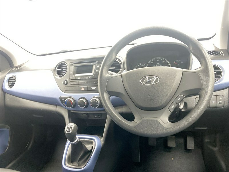 Hyundai I10 1.0 Premium 65 Bhp Blue #32