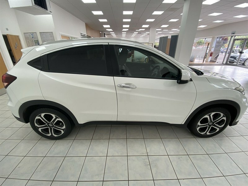 Honda Hr-V 1.5 I-vtec Ex White #5