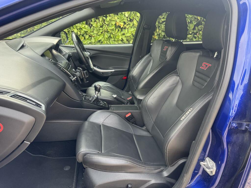 Ford Focus 1.0 Zetec S 124 Bhp White #19