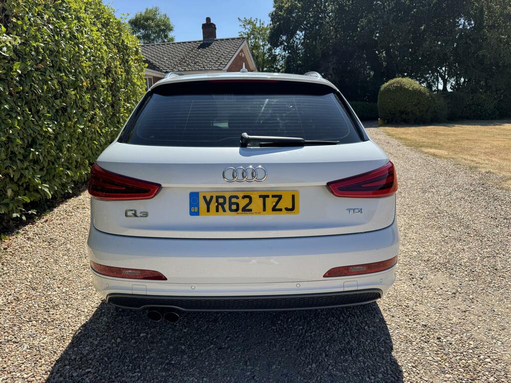 Audi Q3 S Line White #4