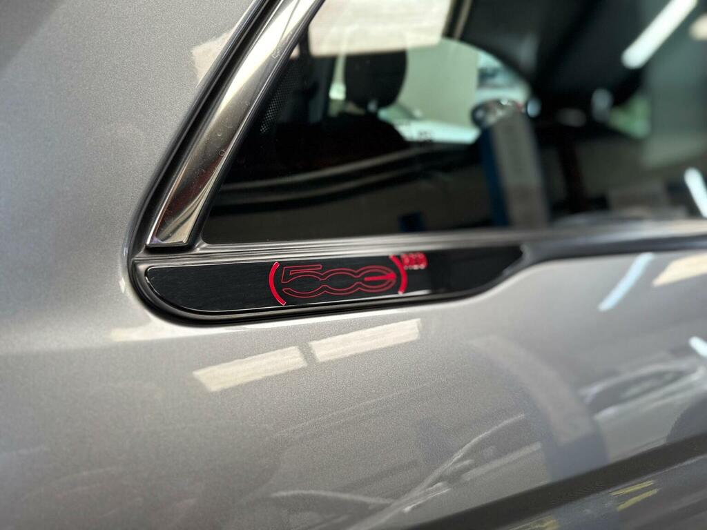 Fiat 500E Red Sat Black #11