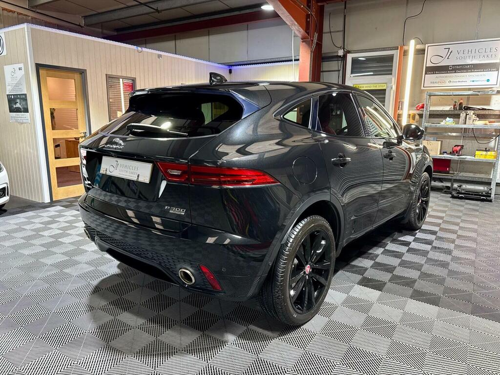 Jaguar E-Pace Jaguar Estate 2.0D 180 R-dynamic Se A Silver #24
