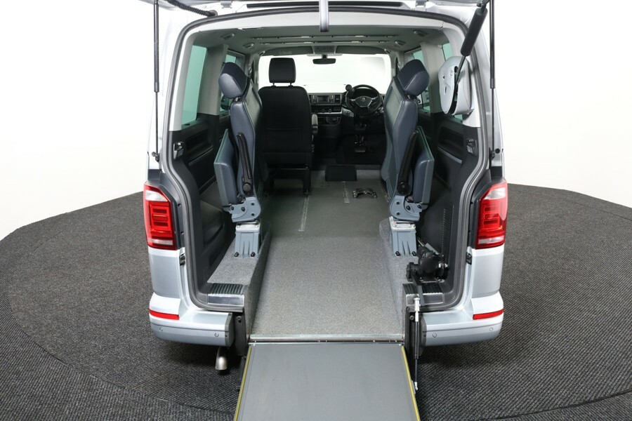 Volkswagen Caravelle Bitdi Bluemotion Tech Executive Black #9