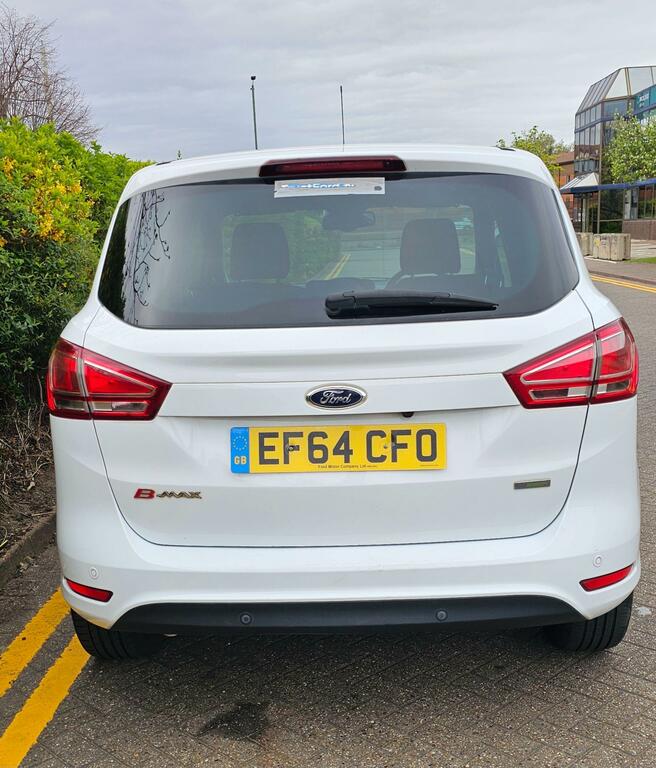 Ford B-Max Titanium White #5