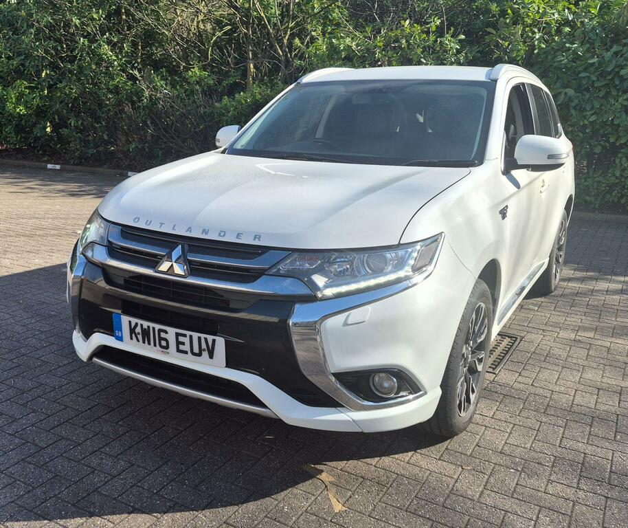 Mitsubishi Outlander Gx3h White #3