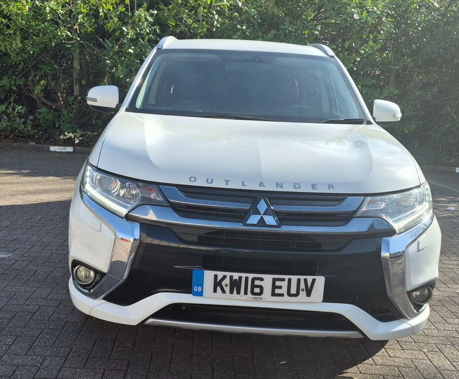 Mitsubishi Outlander Gx3h White #4