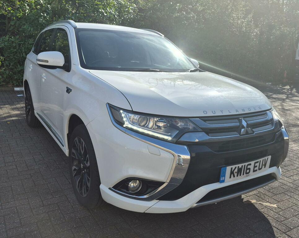 Mitsubishi Outlander Gx3h White #6