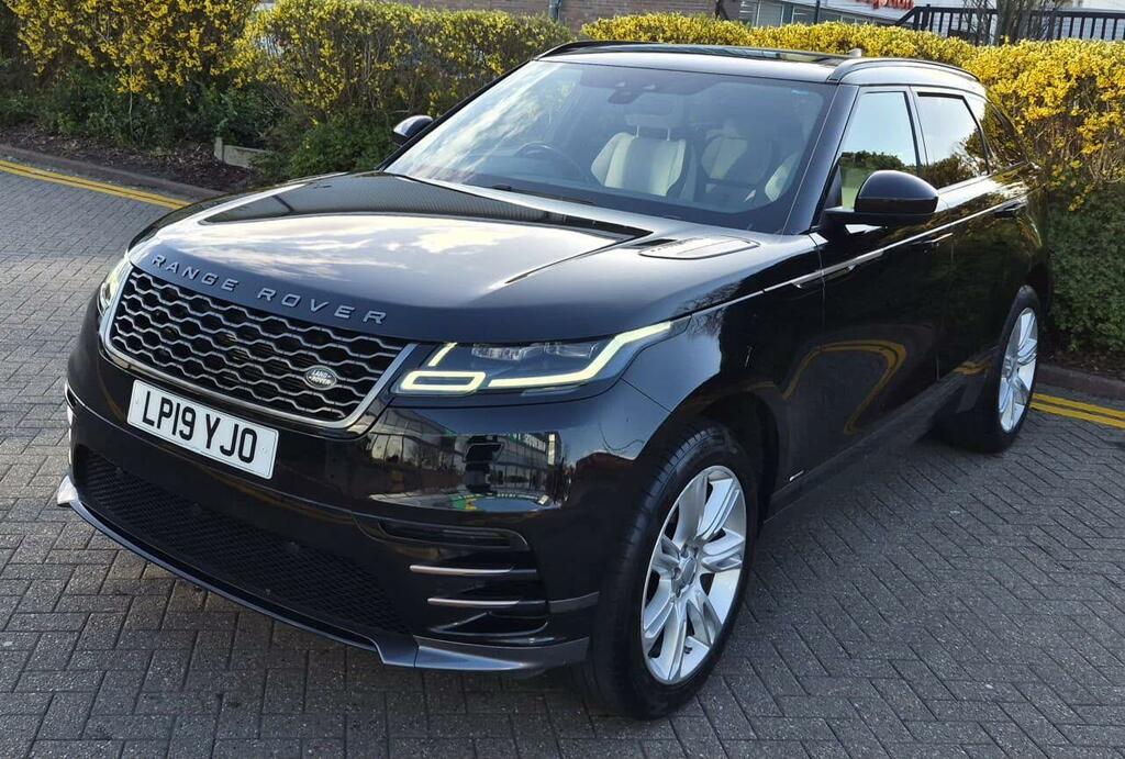 Land Rover Range Rover Velar R-dynamic S Black