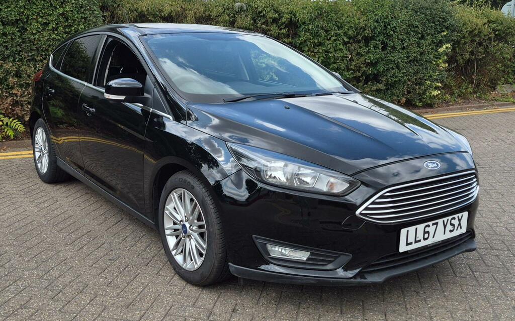 Ford Focus 1.0T Ecoboost Zetec Edition Euro 6 Ss LL67YSX Black #2