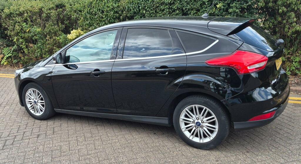 Ford Focus 1.0T Ecoboost Zetec Edition Euro 6 Ss LL67YSX Black #5