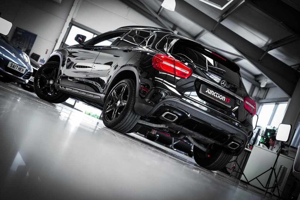 Mercedes-Benz GLA Class 2.1 Gla220d Amg Line Premium Plus 7G-dct 4Matic LO66CTZ #4