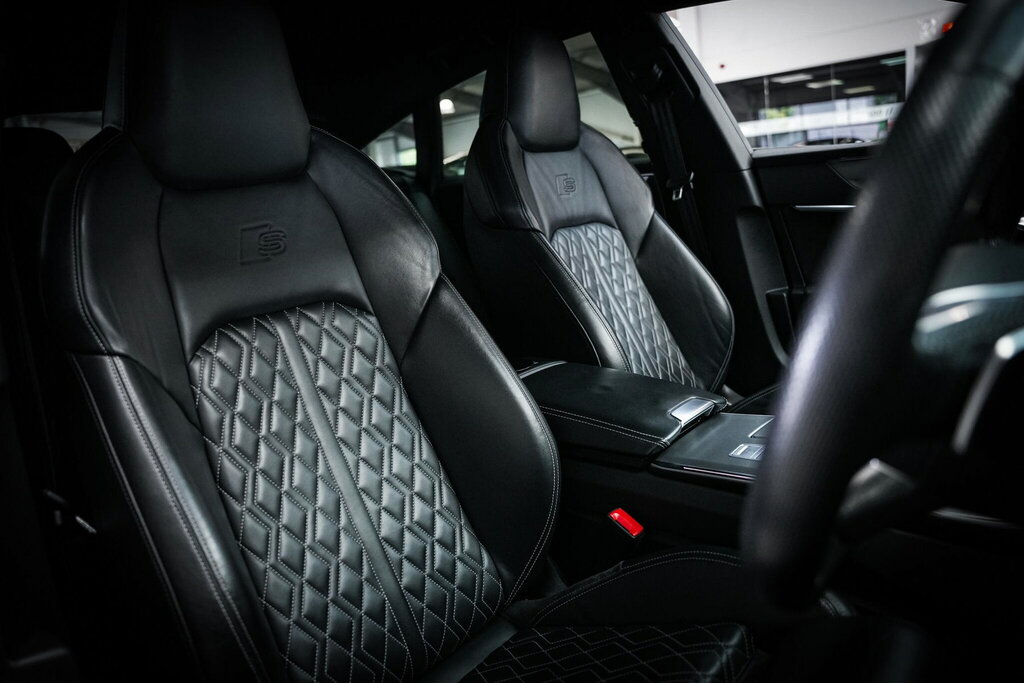 Audi S7 Hatchback Blue #13