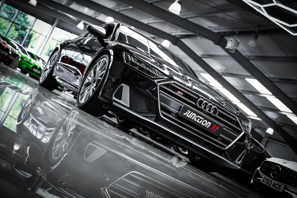 Audi S7 Hatchback Blue #26