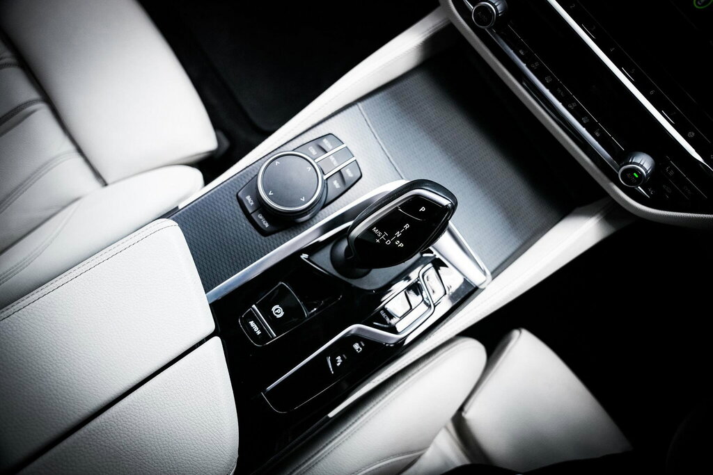 BMW 5 Series 2.0 530E 12Kwh M Sport Steptronic Euro 6 Ss LR71XFH #4