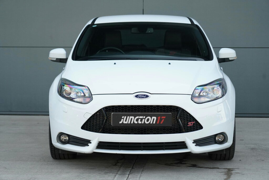 Ford Focus 2.0T Ecoboost St-3 Euro 5 Ss  #4