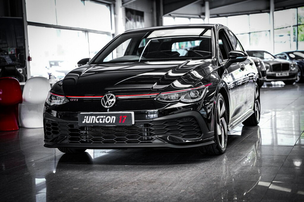 Volkswagen Golf 8 Style 1.5 Etsi 150Ps 7-Speed Dsg Black #10