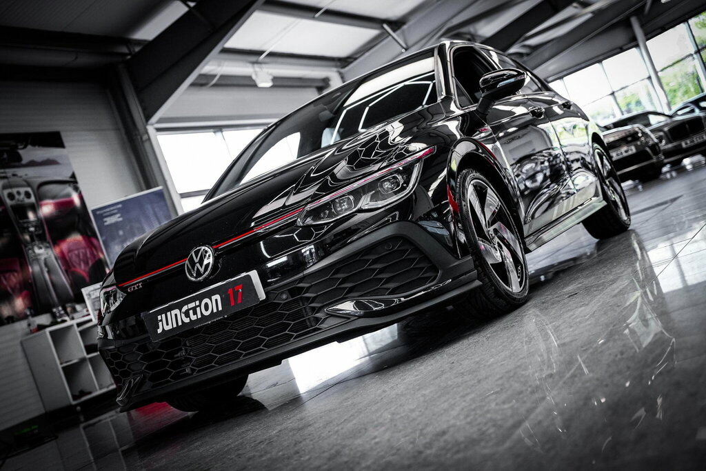 Volkswagen Golf 8 Style 1.5 Etsi 150Ps 7-Speed Dsg Black #27
