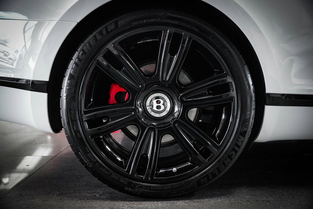 Bentley Continental Gt V8 Black #23