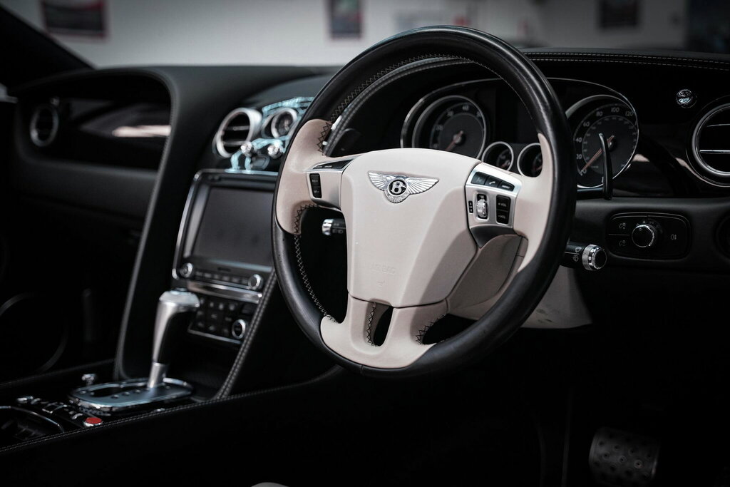 Bentley Continental Gt V8 Black #15