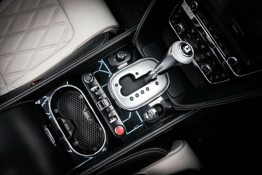 Bentley Continental Gt V8 Black #3
