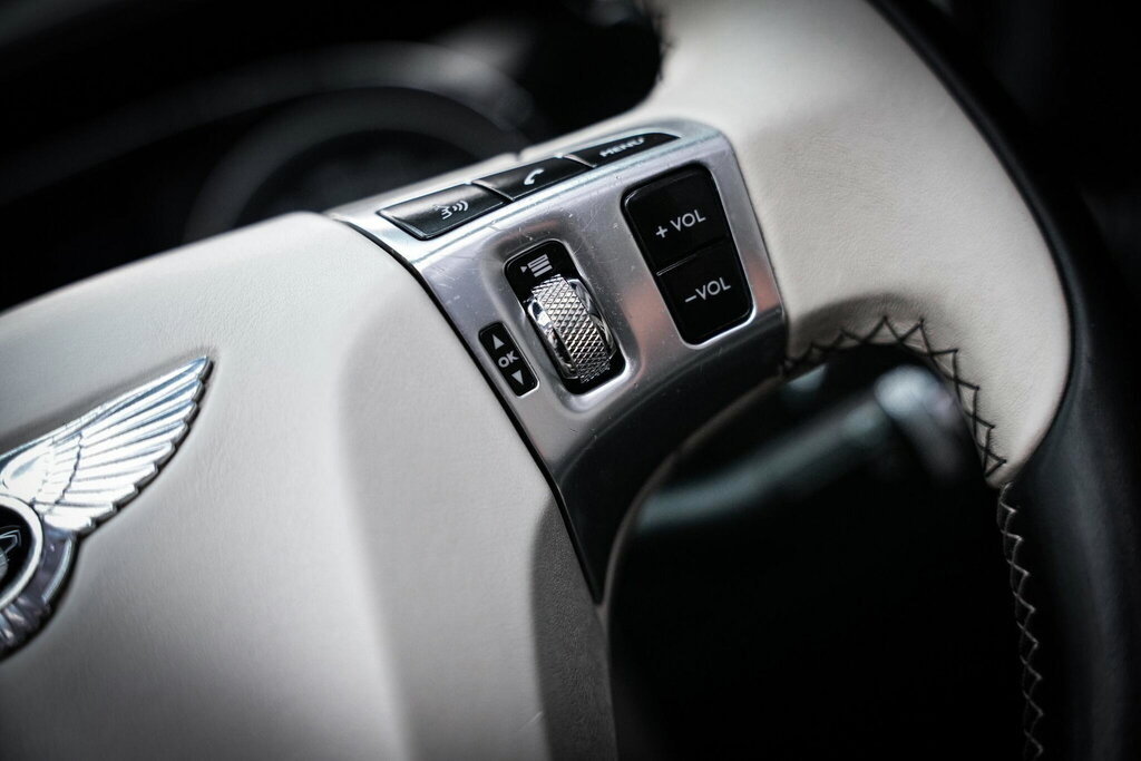 Bentley Continental Gt V8 Black #47
