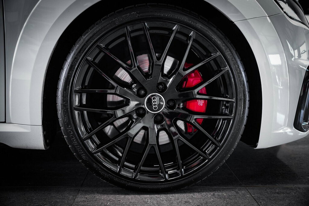 Audi TTS Black Edition U365 Orange #20