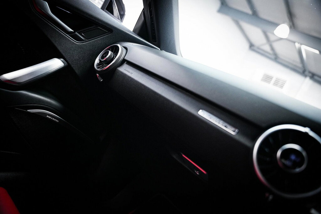 Audi TTS Black Edition U365 Orange #42